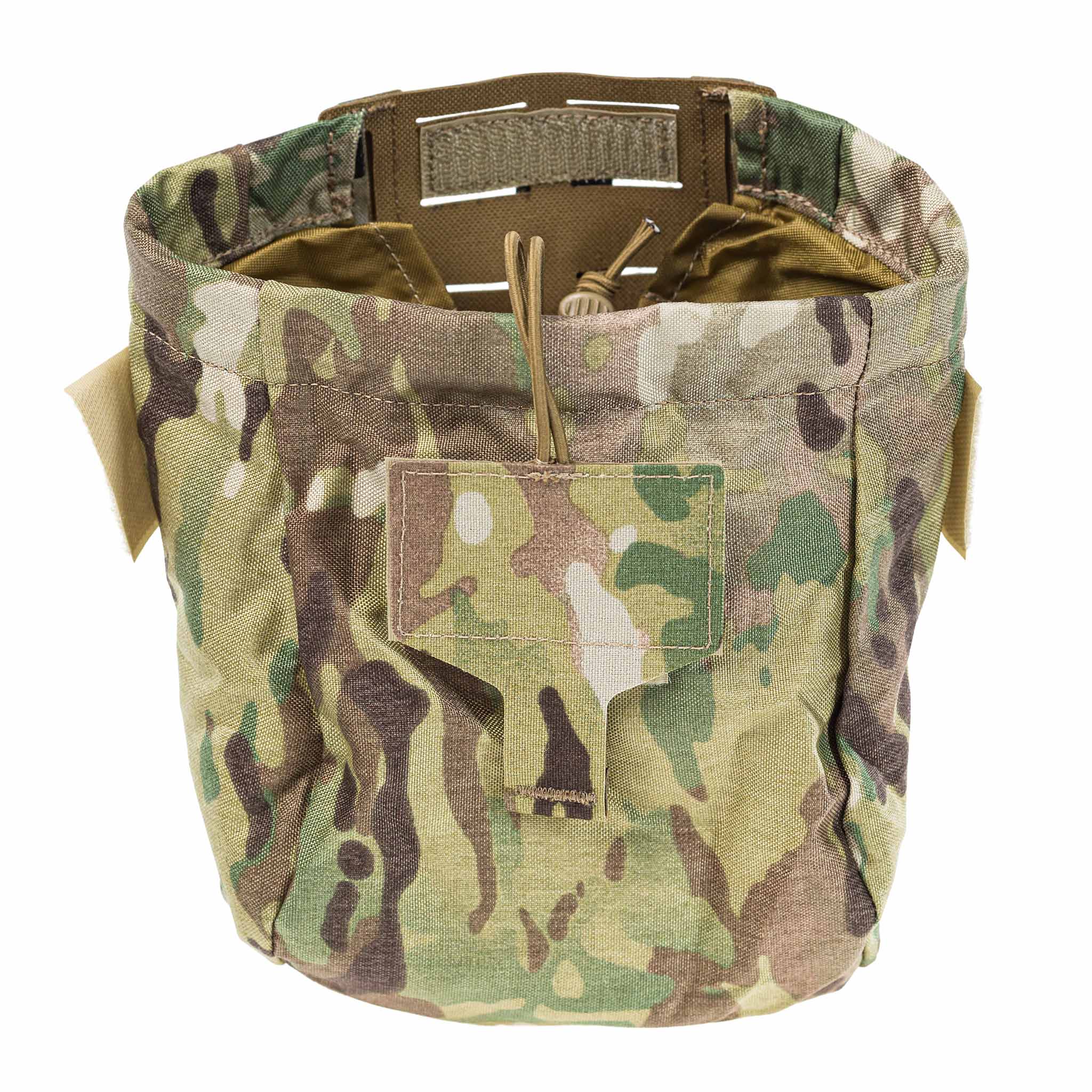 Tarnmuster-Dump Pouch für Airsoft, ideal zum Verstauen leerer Magazine im Feld.